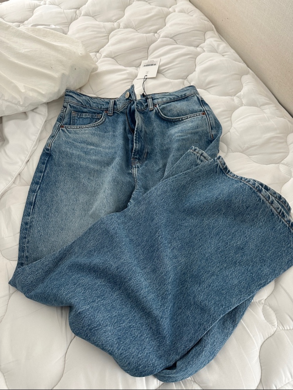Reformation Light Blue Straight-Leg Denim Jeans - Picture 3 of 4